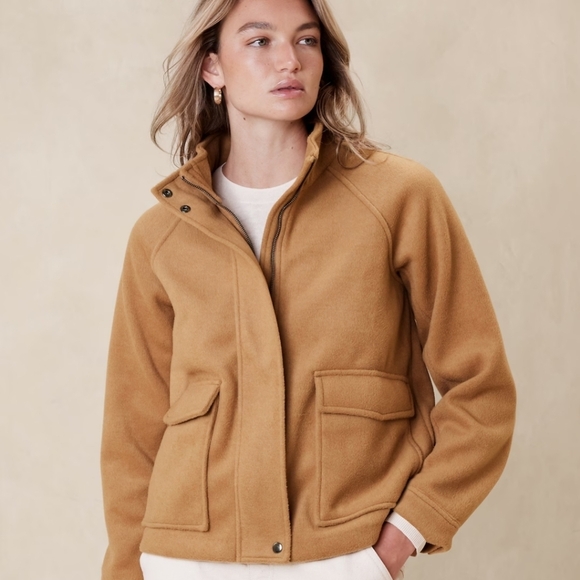 New BR Brushed Short Jacket Camel Size L - Picture 1 of 11